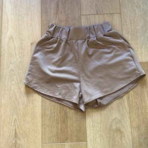 Medium Jo and jax workout shorts